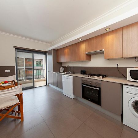 B04 - Luxury 2 Bed W Terrace Pool Apartment Lagos Exterior photo